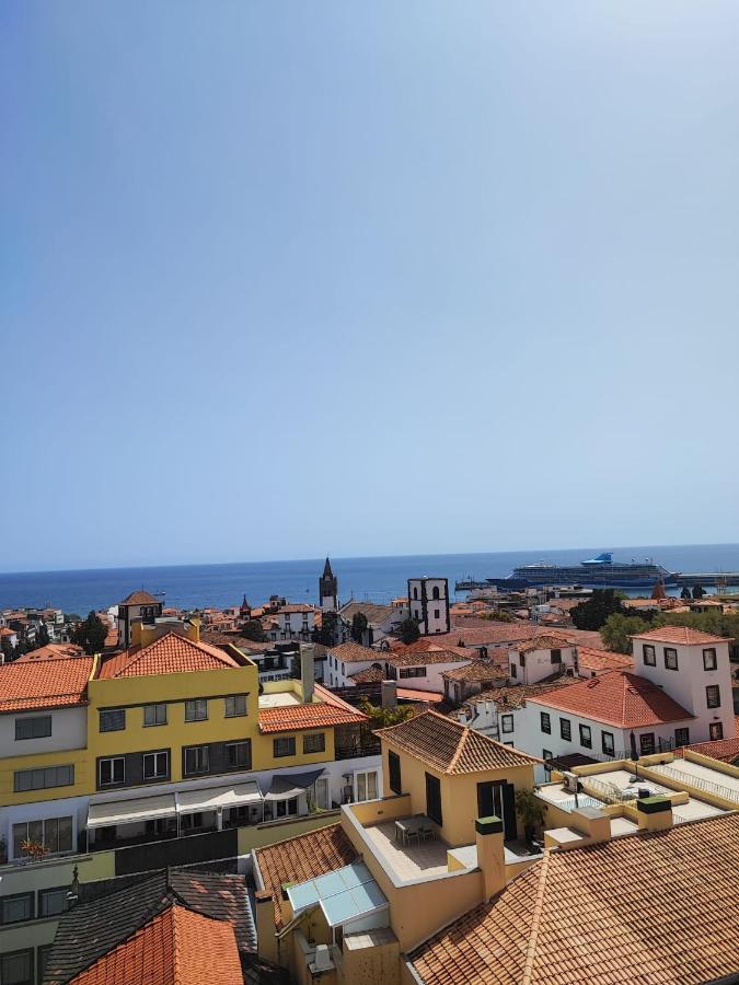 Social Lodge - Centro Do Funchal Bagian luar foto